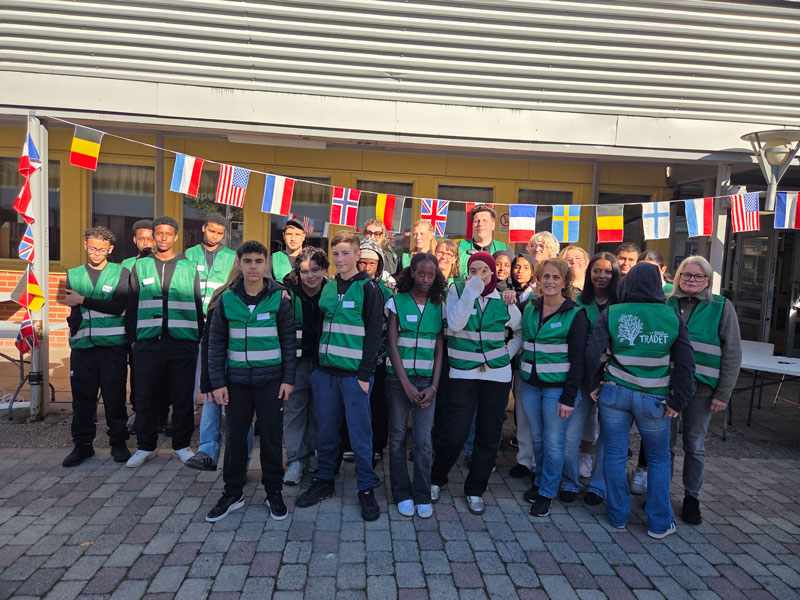 Bild på alla funktionärer som deltog på  Brickebackensdag 2025.